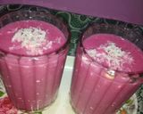 A picture of step 1 of Watermelon pomogrant lassi.