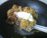 A picture of step 5 of Apple  dates halwa.