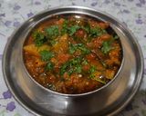 A picture of step 10 of Vidarbha special Nagpuri style Wanga batata Saoji masala bhaji.