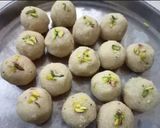 A picture of step 6 of Semolina Gulkand laddu.