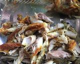 Gambar langkah 1 resipi Nasi Goreng Ikan.