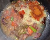 মটরশুঁটি দিয়ে আলুর দম(Matarsuti diye aloor dum recipe in Bengali) রেসিপি ধাপ - 4 ছবি