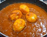 A picture of step 6 of Hot & Spicy Egg Vindaloo.