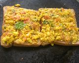 A picture of step 3 of Paneer toast.