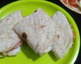 टैंगी वेजी रैप(Tangy Veggie Wrap recipe in hindi) रेसिपी चरण 4 फोटो