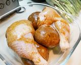 รูปขั้นตอนการทำที่ 2 ของ Roast chicken with mushrooms