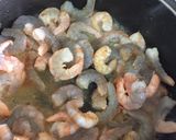 Foto del paso 5 de la receta: Camarones con calabacitas y leche de coco