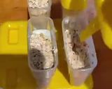 A picture of step 3 of Fruity Chia Popsicles.