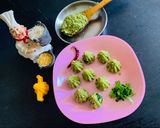 A picture of step 9 of Palak Khichdi.