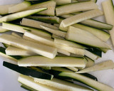 Foto del paso 2 de la receta: Calabazas y berenjenas con queso parmesano (en freidora de aire)