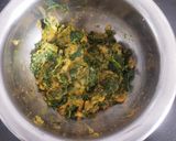 A picture of step 4 of Methi Paratha.