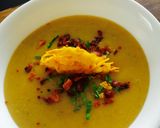 Foto del paso 10 de la receta: Crema de Plátano con "Arañitas" y Trocitos de Tocineta Crujiente