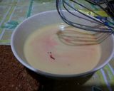 Foto langkah ke 5 dari resep Kue Cubit Strawberry.