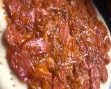 Foto langkah ke 5 dari resep Puffy Bolognese Pizza.