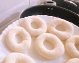 A picture of step 6 of Easy HomeMade Donuts 🍩 👍.