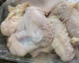 Foto langkah ke 1 dari resep Chicken wings Saus Rumahan.