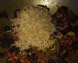 A picture of step 5 of Chivda.