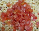 A picture of step 2 of Bhelpuri Chat.