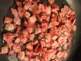 Cukkinis spagetti bacon-nel