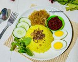 Foto langkah ke 6 dari resep Nasi Kuning Rice Cooker Simple.