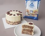 Foto langkah ke 10 dari resep Hummingbird Cake.