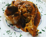 Foto del paso 9 de la receta: Pollo guisado con setas de cultivo y aromas de hierbas provenzales