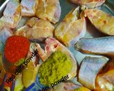 A picture of step 1 of Fish curry.