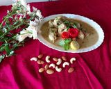 A picture of step 4 of White chicken creamy korma.