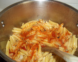 Foto del paso 5 de la receta: Macarrones con gamba pelada y langostinos