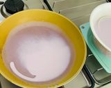 Foto langkah ke 4 dari resep Dadar Gulung Bunga Telang.