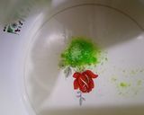 A picture of step 3 of Falooda jelly sharbat.
