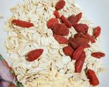 Foto langkah ke 1 dari resep Tasty oats with veggies (mpasi).
