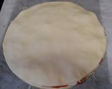 Foto del paso 4 de la receta Corona hojaldrada de jamón y queso