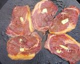 Foto del paso 2 de la receta: Bife de chorizo al verdeo (al disco)
