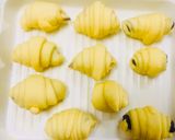 Hình bước làm 10 của món Bánh mì khoai lang tým lịm tìm sym