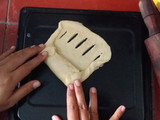Roti Manis Jumbo Isi Pisang