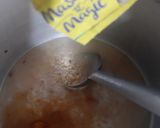 A picture of step 3 of Maggie masala daliya khichdi.