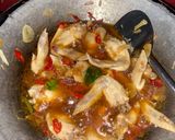 Foto langkah ke 5 dari resep Ayam kecap resep simpel untuk sahur.