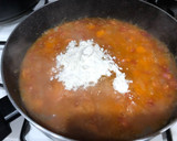 Foto del paso 3 de la receta: Fricandó de ternera con puré de patata y emulsión de aceite de trufa