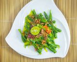 Foto langkah ke 6 dari resep Buncis Bumbu Kencur.