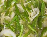 Foto del paso 3 de la receta: Espaguetis con pollo, pimientos y cebolla tierna
