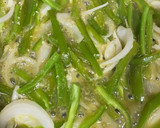 Foto del paso 3 de la receta: Espaguetis con pollo, pimientos y cebolla tierna