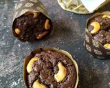 Foto langkah ke 5 dari resep Muffin Coklat Cadburry.