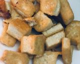 Hình bước làm 2 của món Chả cá, đậu hũ sốt cà chua