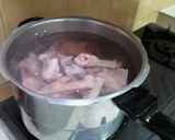 Foto langkah ke 2 dari resep Sop Sumsum Kaki Kambing Betawi.