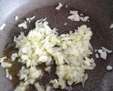 Foto del paso 3 de la receta: Alubias blancas con chorizo