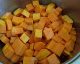Sütőtök krémleves recept fázis 2 fotója