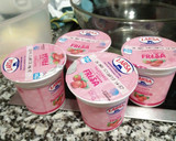 Foto del paso 9 de la receta: Tarta de yogur de fresa