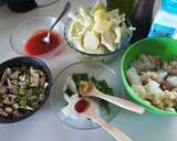 Foto del paso 1 de la receta: Potaje de repollo con champiñones y espárragos trigueros
