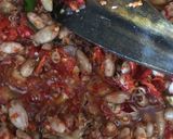 Foto langkah ke 4 dari resep Baby cumi sambal bawang.